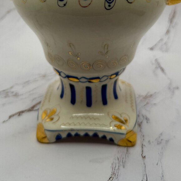 Vintage Gzhel Handmade Russian Porcelain Samovar, Hand-Painted, 8.5" Tall - Picture 10 of 17